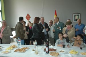 FIESTA NACIONAL 12 DE OCTUBRE CON IZADO DE BANDERA