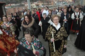 FIESTA EN HONOR DE SANTA ÁGUEDA EN VENIALBO 2017