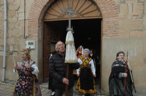 FIESTA EN HONOR DE SANTA ÁGUEDA EN VENIALBO 2017