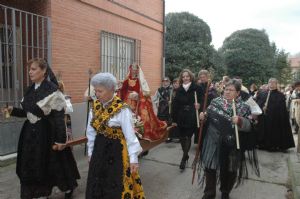 FIESTA EN HONOR DE SANTA ÁGUEDA EN VENIALBO 2017