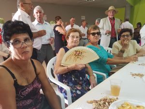 LA ASOCIACIÓN DE JUBILADOS SAN BENITO CELEBRA SU FIESTA ANUAL EN HONOR DE SAN JOAQUIN Y SANTA ANA