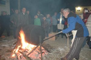 CONCENTRACION DE CARAVANAS Y MAGOSTO