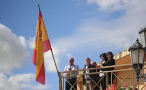 Venialbo celebra la fiesta nacional y honra a La Virgen del Pilar