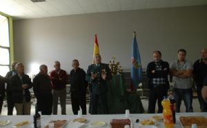 Venialbo celebra la fiesta nacional y honra a La Virgen del Pilar